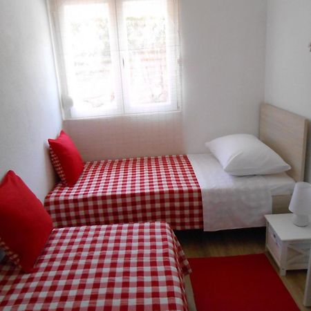 Apartments With A Parking Space Okrug Gornji, Ciovo - 13859 Trogir Szoba fotó