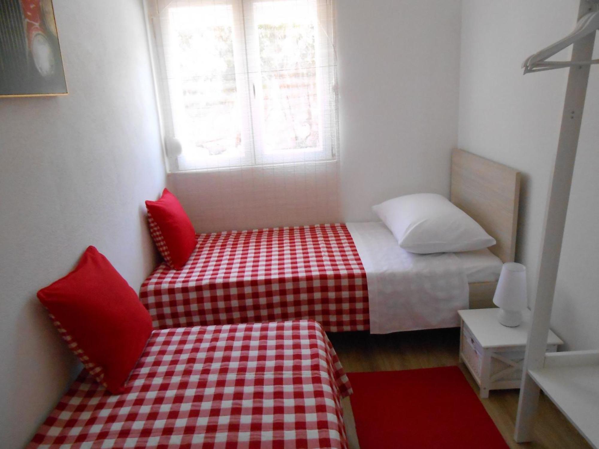 Apartments With A Parking Space Okrug Gornji, Ciovo - 13859 Trogir Szoba fotó